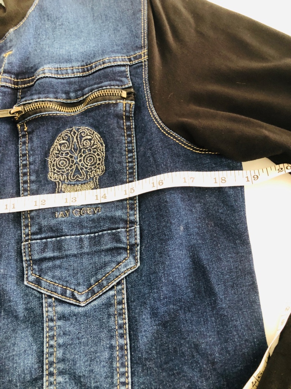 Ay Güey! Mixed Media Studded Sugar Skull Denim Jacket in size S - Picture 6 of 6